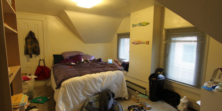 426-D bedroom