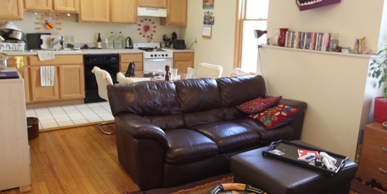 426-B living room
