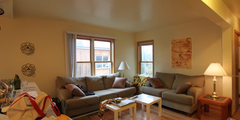 426-C living room