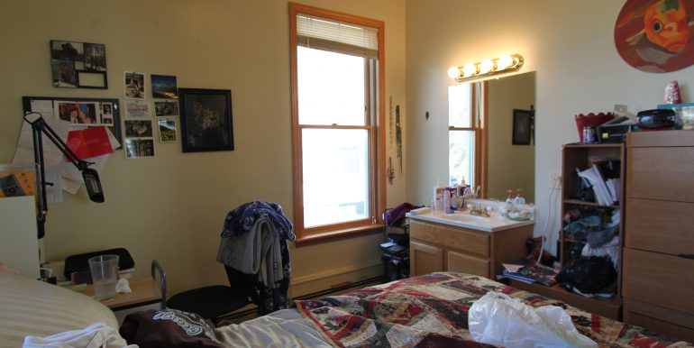 426-B bedroom