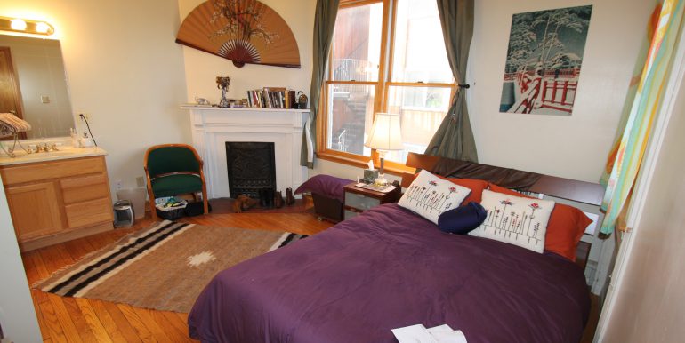 426-B bedroom