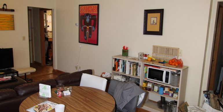426-B living room