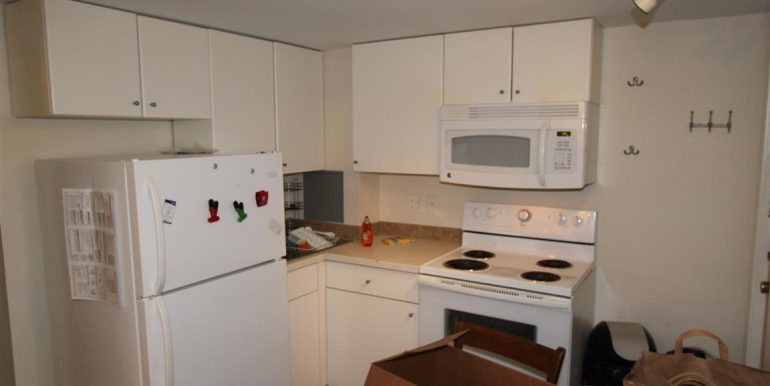 808-A kitchen