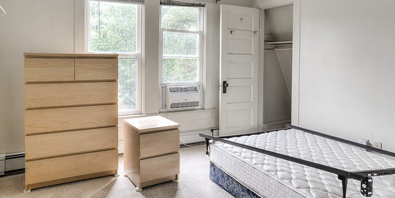 1601 S University bedroom