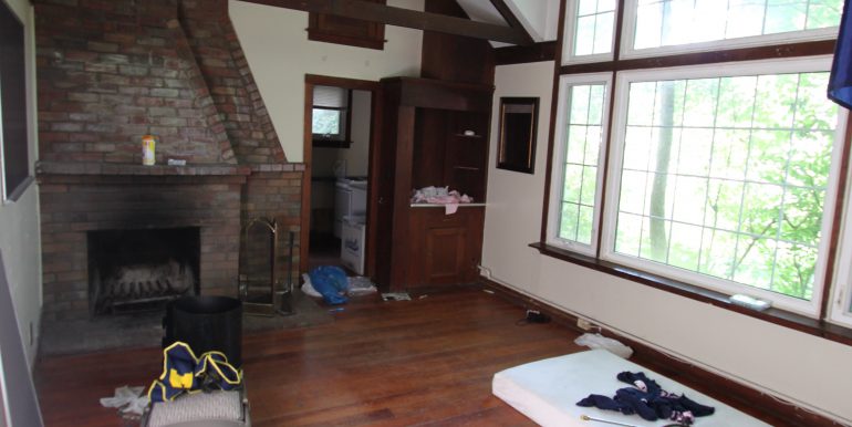 1027 chalet
