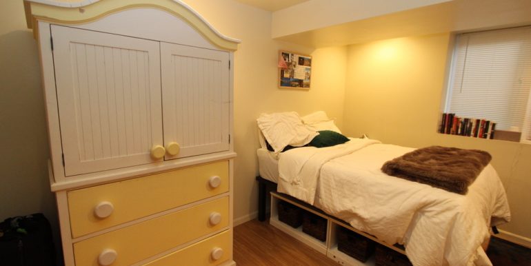 814 Sylvan Bedroom 1