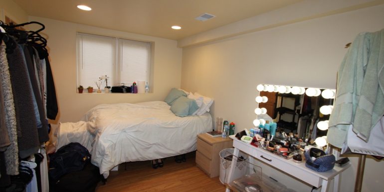 824 Sylvan bedroom 2