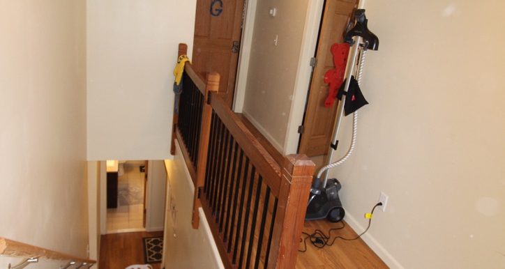 824 Sylvan upper hall